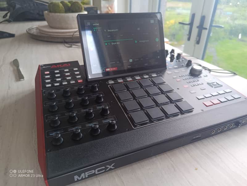 Akai MPC X Standalone Sampler / Sequencer 2017 - Present - Black image 1