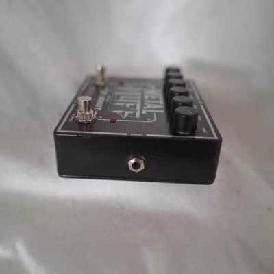 Electro-Harmonix Metal Muff Distortion with Top Boost 2006 - Present - Black image 4