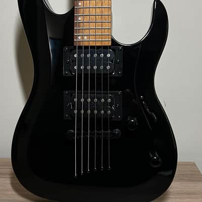 Mitchell MM100 Mini Double-Cutaway Electric Guitar - Black image 2