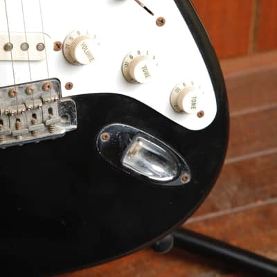 Fender American Vintage '57 Stratocaster Black Electric Guitar 2007 Pre-Owned image 8