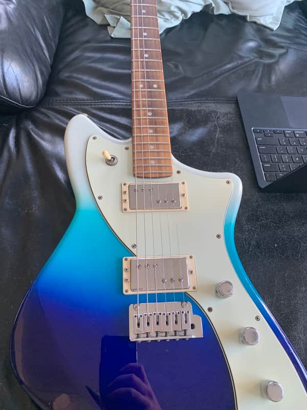 Fender Player Plus Meteora HH 2022 - Present - Belair Blue image 1