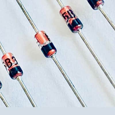 ROLAND TB-303  - NEC RD15EB3 – Original NEC Zener  Diode for Mods and Repair