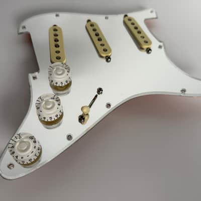 Loaded Fender Strat Pickguard w/ Original '57/'62 Pickups + RS Guitarworks Vintage Harness image 3
