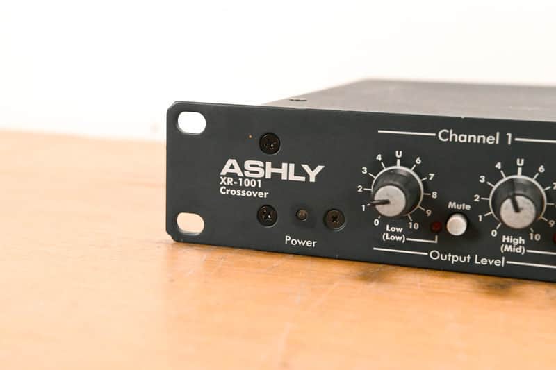 Ashly XR-1001 Stereo 2-Way, Mono 3-Way Crossover CG010DW | Reverb