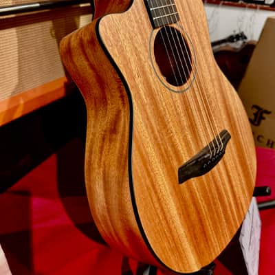 Furch Guitars LEFTY Pioneer MM a w/ Lr BaggsEAS VTR Preamp Exclusive 2025 image 8