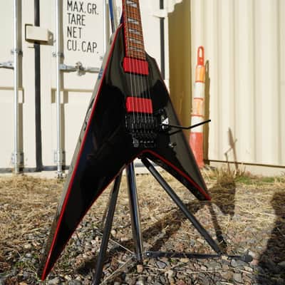 ESP LTD SIGNATURE SERIES Gary Holt GH SV-200 Black 6-String Electric Guitar image 5