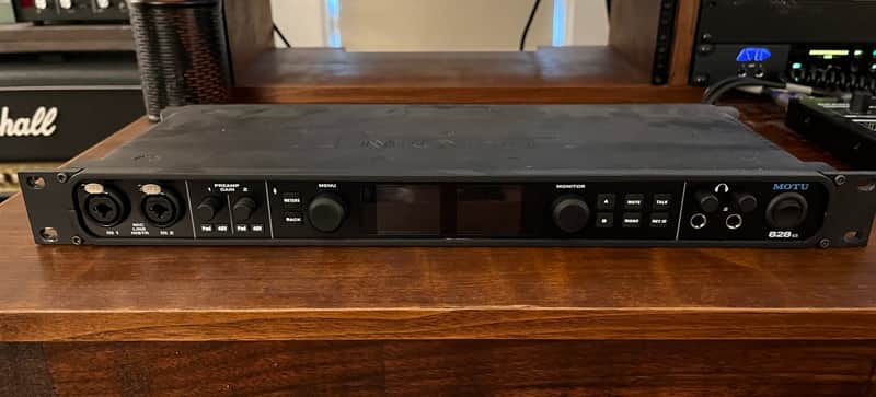 MOTU 828es 28x32 Thunderbolt and USB Audio Interface‎