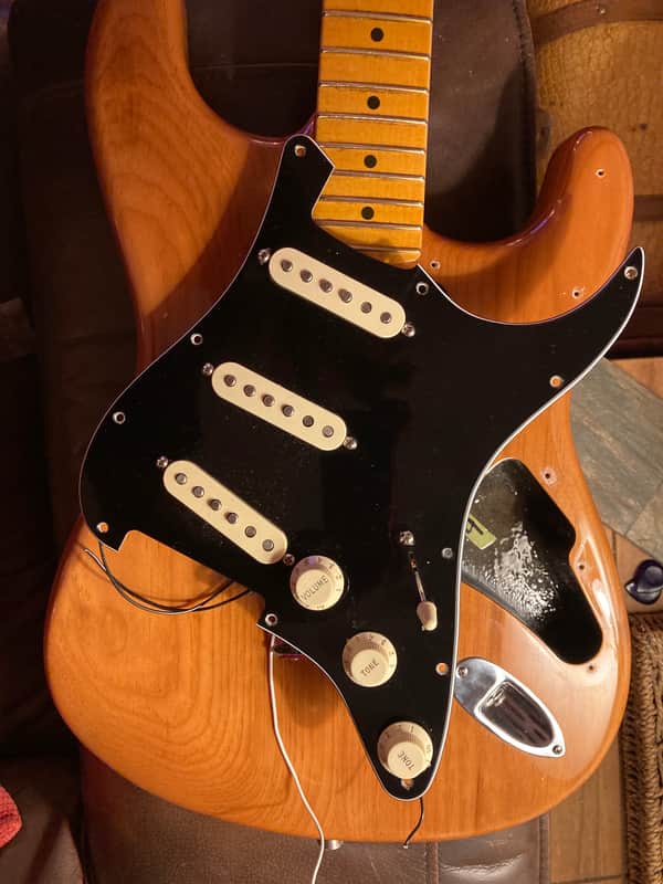 Fender V mod 2 pickups image 1