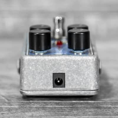 Electro-Harmonix Analogizer Tone Shaping Pedal image 4