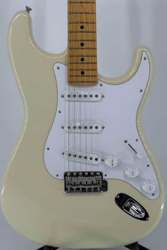 Tokai Goldstar SSS-Style, Alder Body, Maple Fretboard - Vintage White Made in Japan AST-101M-VWH image 1