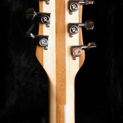 Rickenbacker 330 Mapleglo Semi-Hollow Electric Guitar 2024 Pre-Owned image 15