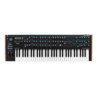 Synthesizer Novation Summit