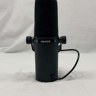 Shure SM7B Cardioid Dynamic Microphone 2001 - Present - Black image 5