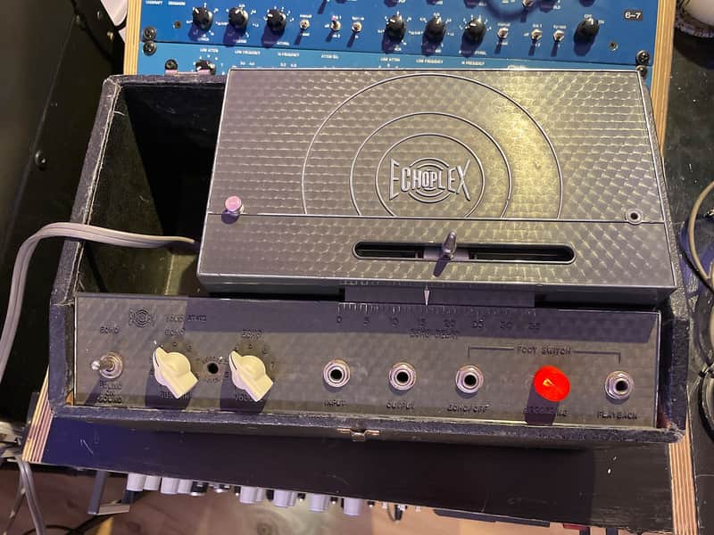 Clean Refurbished Maestro Echoplex EP-3 Solid State tape delay with lid and pedal! image 1