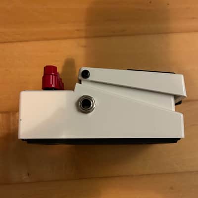 Boss JB-2 JHS Angry Driver 2017 - Present - White/Red image 4