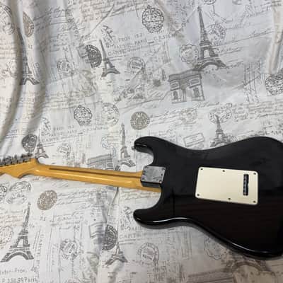 2001 Fender American Standard Stratocaster with Maple Fretboard Black Finish Original Case image 12