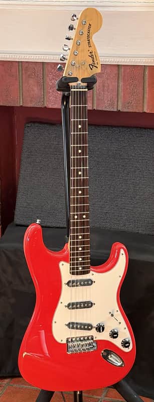 Fender MIJ Limited International Color Stratocaster – Morocco Red (2023, Rosewood, U‑Neck, Vintage SSS), Upgraded Gig Bag image 1