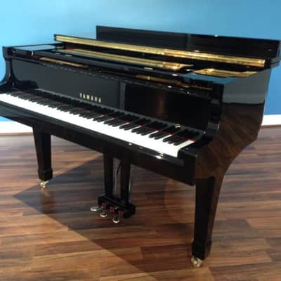 Yamaha G2 Grand Piano image 5