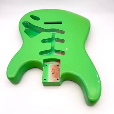MJT Stratocaster Body Alder Relic Nitro Neon Green mjt6565 image 4