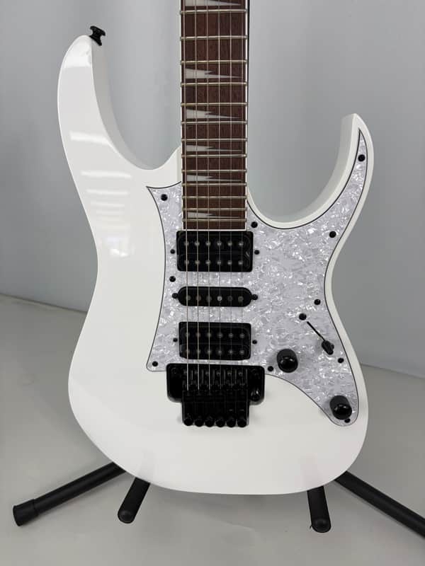 Ibanez RG450DXB-WH Standard with Jatoba Fretboard 2018 - Present - White image 1
