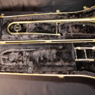 Bach Student BTB202 Tenor Trombone - Lacquered With Mouthpiece And Case image 11