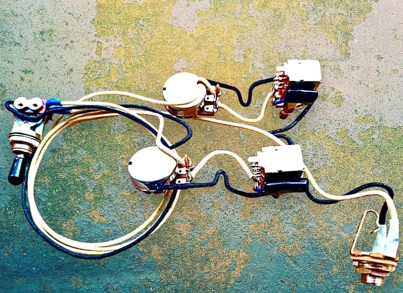 Tele 72 Deluxe Coil Splitting Wiring Harness Bourns 500k Pots 2 Push Pulls For Coil Split - by Pro Tones image 1