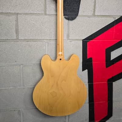 Epiphone Sheraton II 2012 - Natural- w/ Gator Hard Case image 10