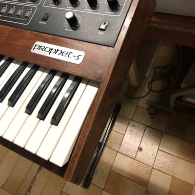 Sequential PROPHET 5 REV.3 1980-1984 - Midi Kenton Dynamic image 4