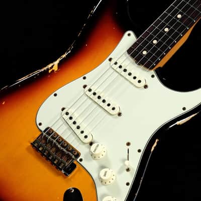 FENDER CUSTOM SHOP LTD 1963 Stratocaster Heavy Relic 3-Color Sunburst [CZ557408] (08/05) image 2