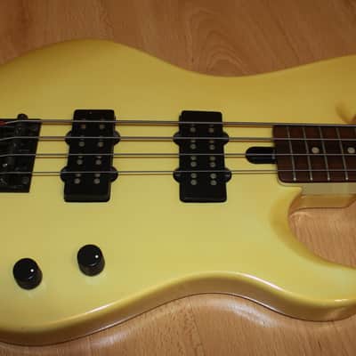 Yamaha RBX 500D milk image 3