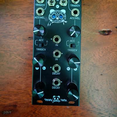 Patching Panda Punch V3 Dual VCA + Decay Envelope Generator (Black) image 1
