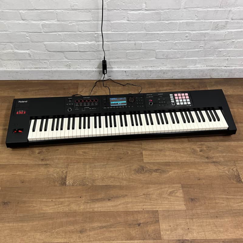 Roland FA08 Synth Keyboard; Serial No: A0J7829 | Second Hand image 1