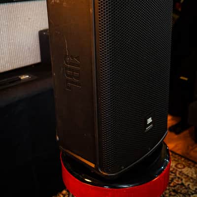 JBL EON710 2-Way 1300-Watt Powered Loudspeaker 2021 - Present - Black image 3