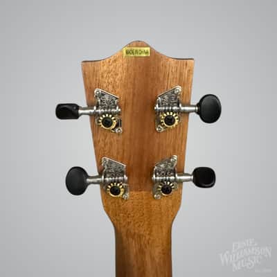 Lanikai LU21-B Baritone Ukulele w/ Bag image 8