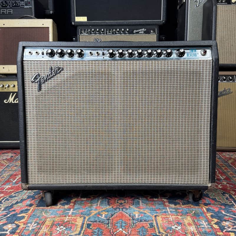 1977 Fender Twin Reverb 135 Watt 2X12 Combo Tube Amp - Serviced image 1