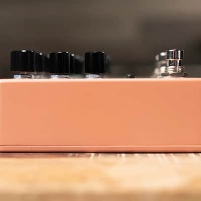 Walrus Audio Qi Etherealizer Pedal - Terracotta image 5