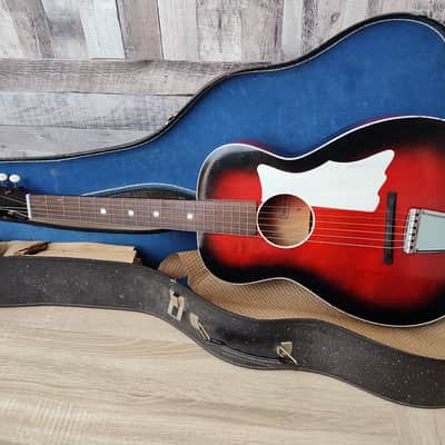 Airline Parlor Size 60's - Red to black burst w/ hardcase image 8