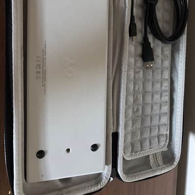 Teenage Engineering OP-1 image 3