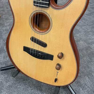 Pre-Owned Fender American Acoustasonic Telecaster image 2