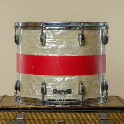 1960s Ludwig Pre-Serial Snare Drum In White Marine Pearl - 12x15 image 3