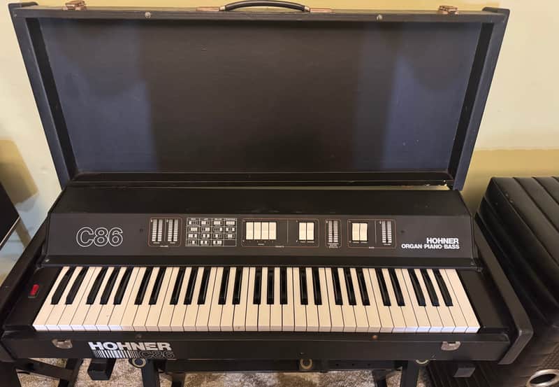 Hohner C86