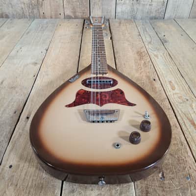 Danelectro Bellzouki 12 String Teardrop 1960s w/ Gig Bag - Brown Burst image 9