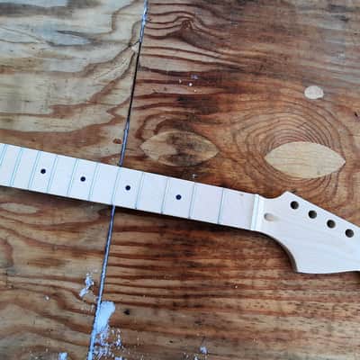 Jumbo ST HEAD 21 steel frets guitar neck replacement maple, skunktail diy image 5