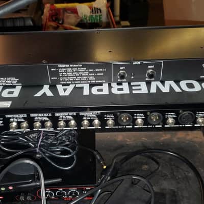 Behringer Powerplay Pro HA4400 Rackmount Headphone Distribution Amplifier image 2