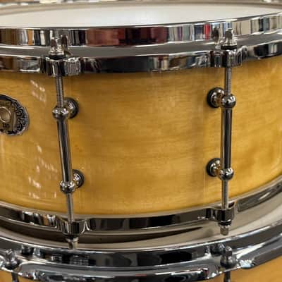 Ludwig 110th anniversary snare drum usa 5.5 by 14 2019 - Natural AGED EXOTIC AVODIRE image 2