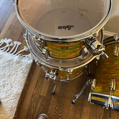 Ludwig Classic Maple Fab Outfit 9x13 / 16x16 / 14x22" Drum Set 2021 - Present - Citrus Mod image 2
