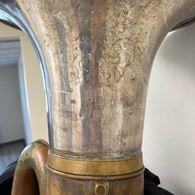 Holton Tuba, Full Size image 7