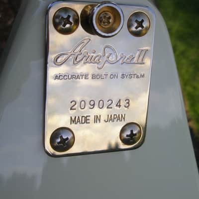 Aria Pro II XX 1980's White Yngwie Malmsteen (36 Hour Sale) image 3