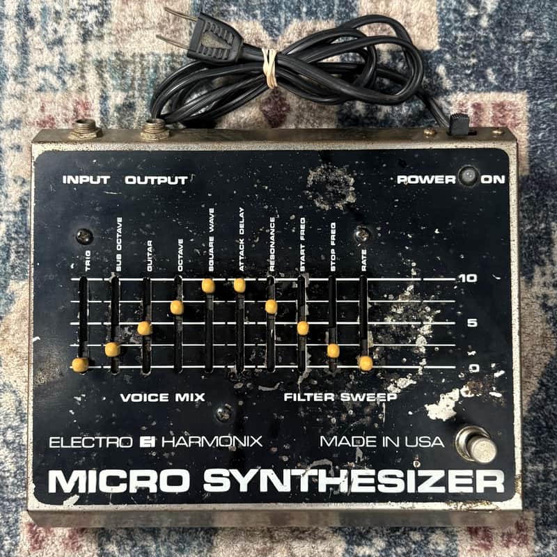 Electro-Harmonix Micro-Synthesizer