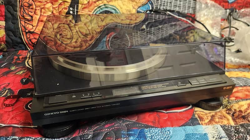 Onkyo CP-1057F Automatic Turntable Record Player with Box image 1